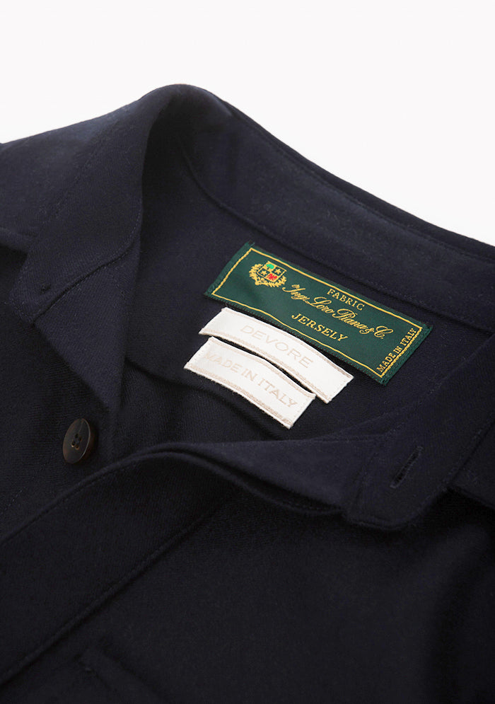 Aosta overshirt in navy, collar and Loro Piana Jersely fabric detail, made in Italy, Addison Geneva #color_blu