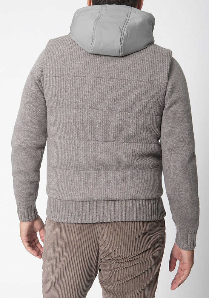 Taupe sleeveless wool gilet with hood for men #color_tortora