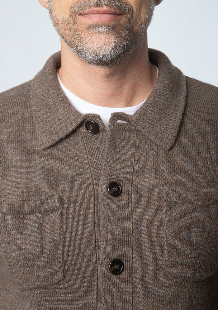 Grizzly brown Torino cashmere overshirt with shirt collar and chest pockets #color_GRIZZLY