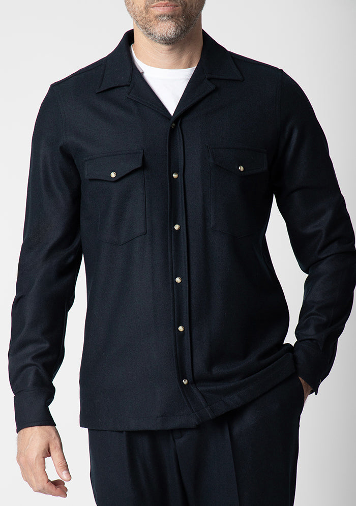Men's Aosta navy wool overshirt, worn, Loro Piana Jersely fabric, made in Italy, Addison Geneva #color_BLU