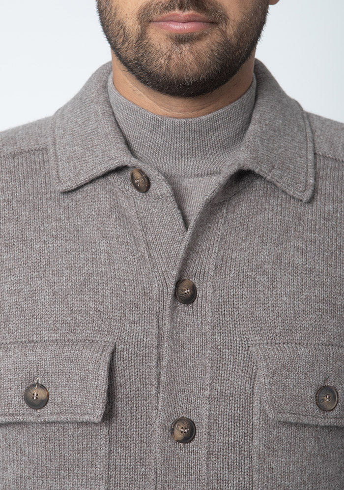 Tortora Arezzo Merino cardigan with buttoned chest pockets #color_tortora