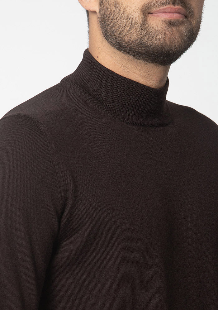 Brown Stresa Merino roll neck, fine knit collar detail #color_moro