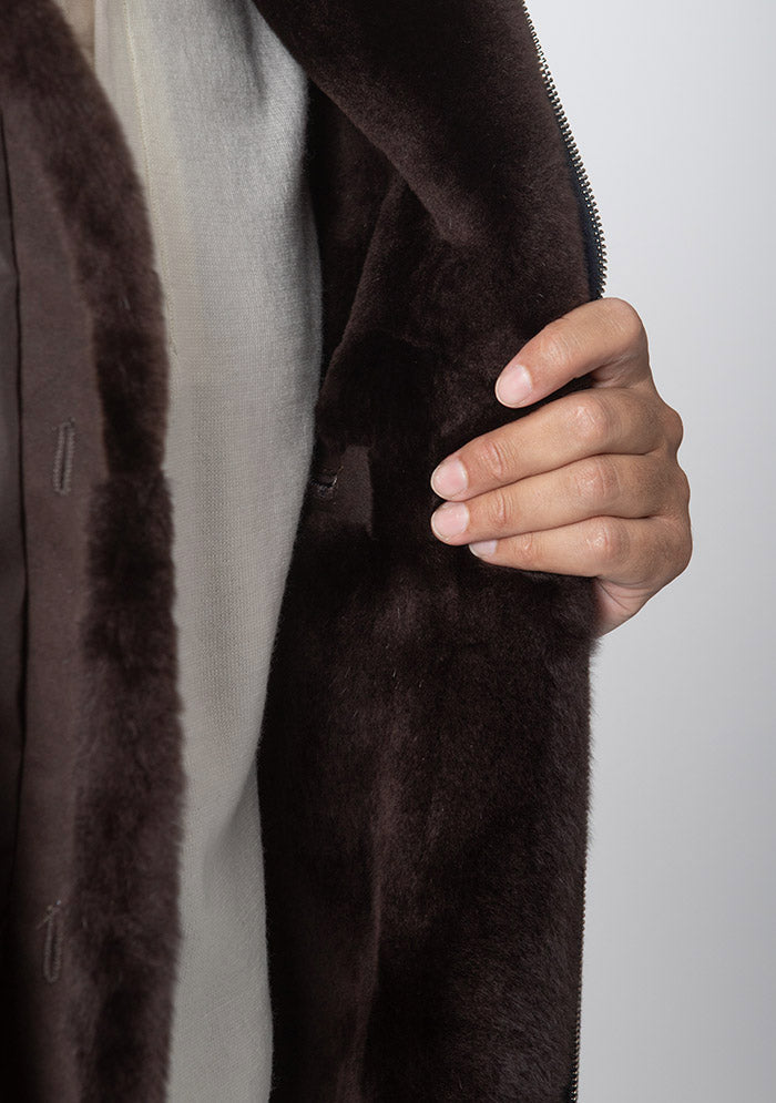 Luxury men's navy fur-lined bomber jacket, Tiberio #color_navy